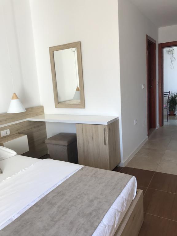 Apartments Stanaj Улцинь Экстерьер фото