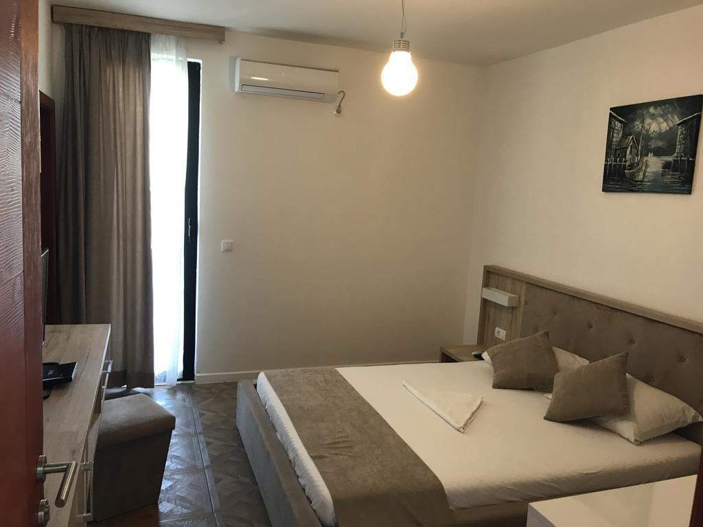 Apartments Stanaj Улцинь Экстерьер фото